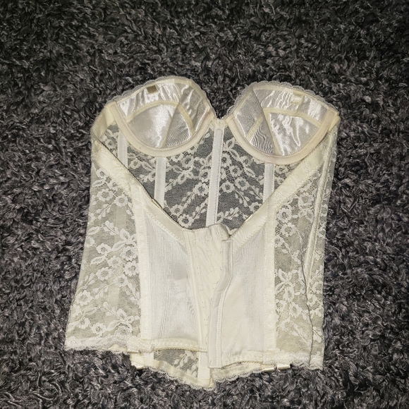 Secret Weapon Front Closure Push Up Bustier - Picture 2 of 5